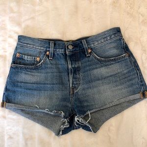 Levi’s high waisted shorts